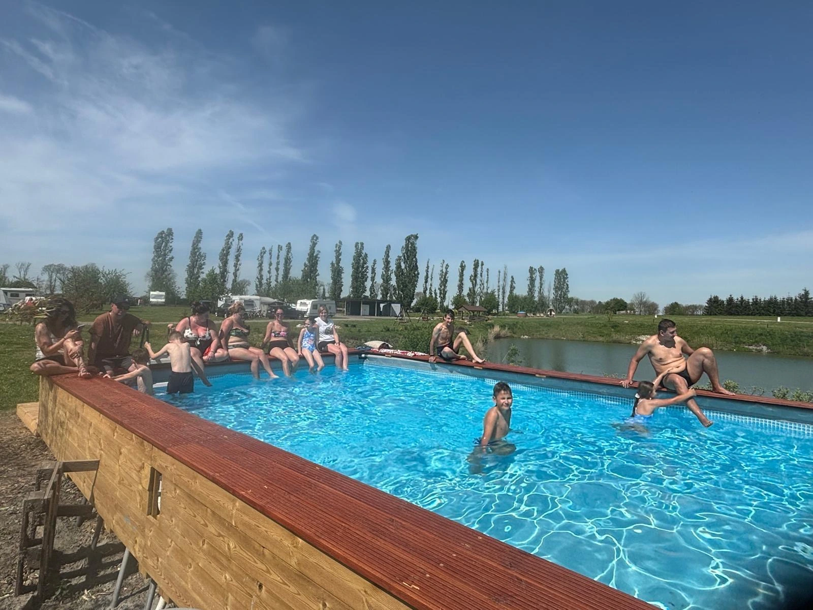 bbd5b46e-5280-461b-b69d-6939e7b710f2